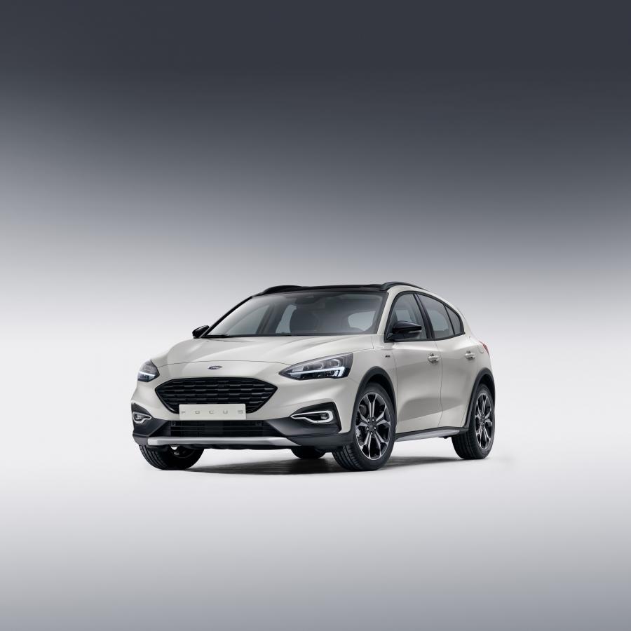  Ford Focus Activ 2018 года  (WW) (фото 25 из 35)